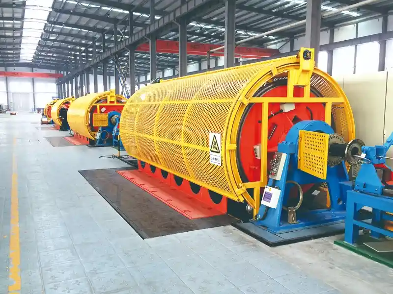 машина для скрутки жесткого кабеля